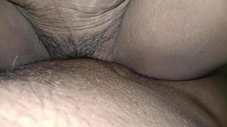 Xhtad studio: Zblízka Desi Sex