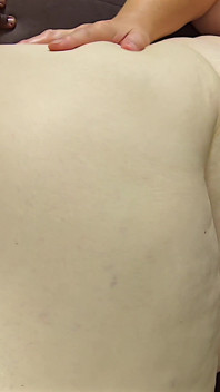 Big Fat Ass Jamdown26 Mouthwatering, Cum Dripping Pussy Spread Wide Open for Deep Penetration and Creampie Close up - BBW SSBBW