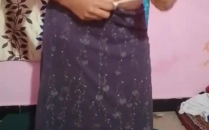 Villageammu18: Gadis hot desa lagi ganti baju