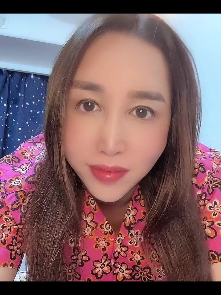 TS Shizuka: Gündelik elbise içinde mastürbasyon