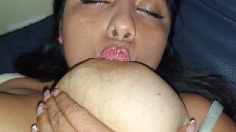 princess_andrea_: Milch-fountine!