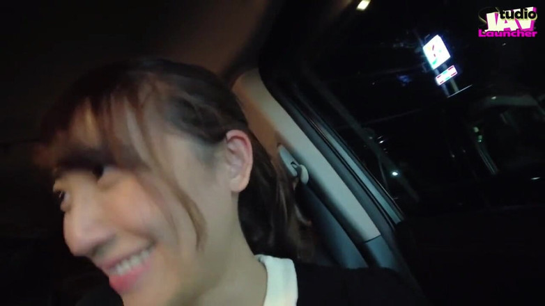 Studio JAV Launcher: Hông gợi cảm được tiết lộ khi cô ấy tan chảy dưới...