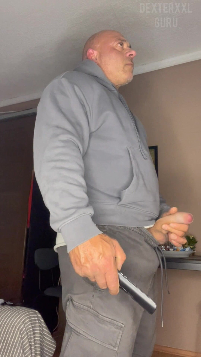 Mr. Guru: Signor Guru. Sega veloce grande culturista