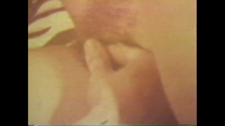 Vintage Megastore Full hd: Lesbian meniduri lelaki itu