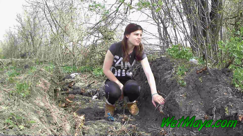 Wet Maya: Pissing in a ditch on the side of the road