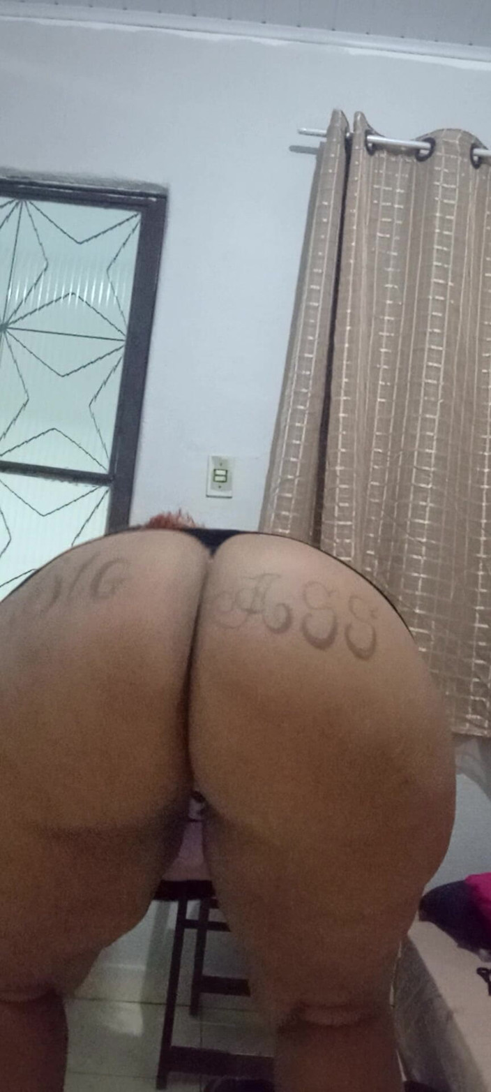Suzyfuracao: BBW Wiggling Big Ass