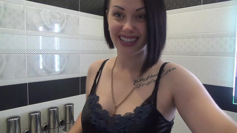 Goddess Misha Goldy: 对处女的粗暴娘娘腔和SPH羞辱幻想