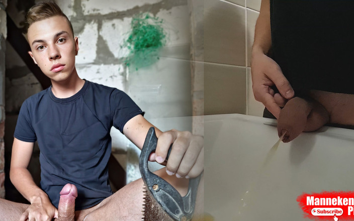 Manneken pis: Pissing in mora alla stazione di servizio il giovane ragazzo