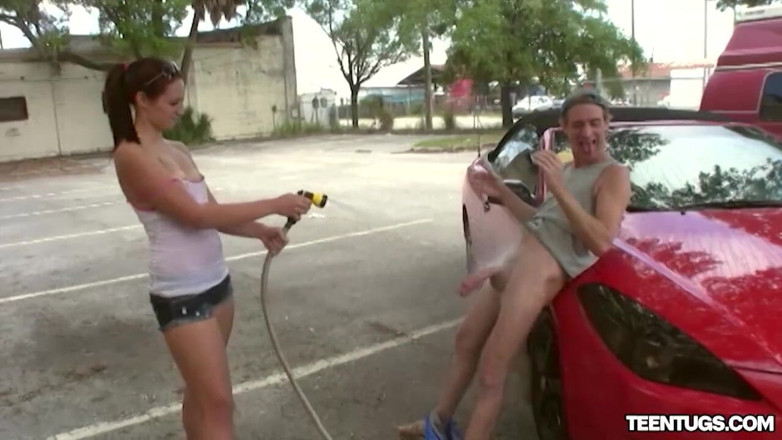 TeenTugs: Ashley Storm’s Public Milking