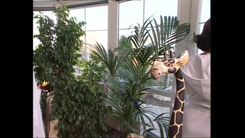 Vintage megastore: 女同按摩和操逼与大鸡巴 pef 美丽丰满的复古熟女