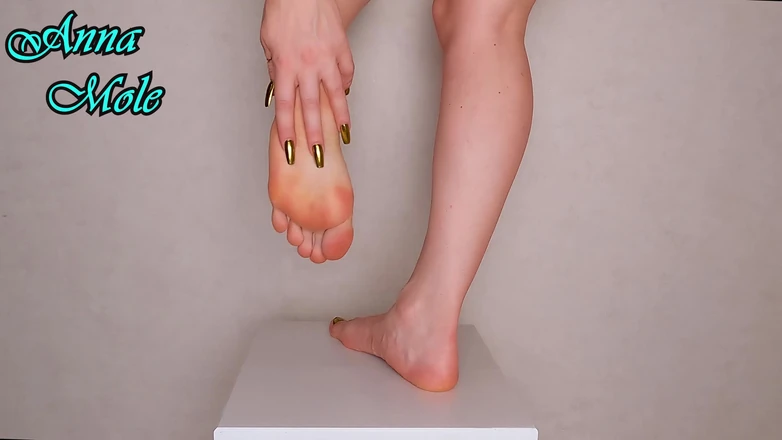 Anna Mole: Soles and Toes Barefoot Calves