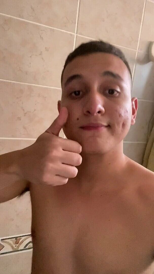 Tomas Styl: Cazzo peloso colombiano