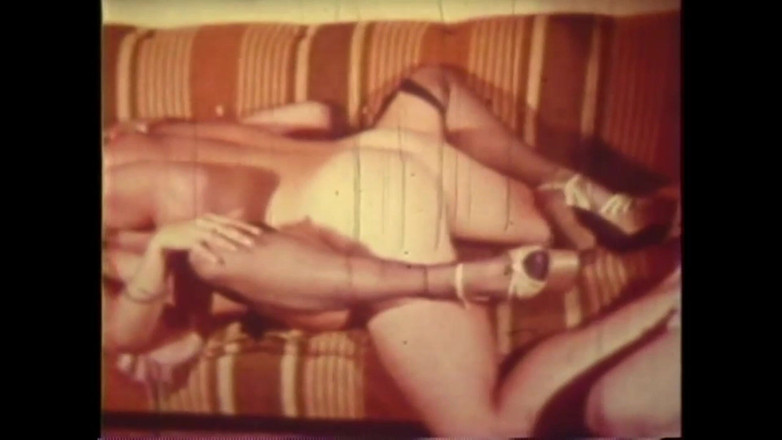 The Unforgettable: Lesbian panas dan sialan