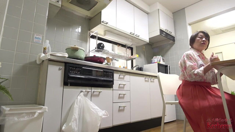 Asian happy ending: Asiatischer engel 18057