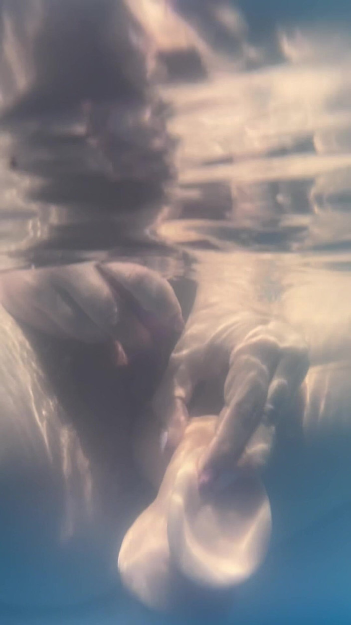 Nikkieboo: Temps de jeu à la piscine