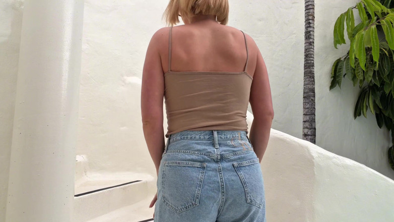 Emma Voyeur: Desperate Wetting Denim Shorts on the Terrace: Can't Hold It...