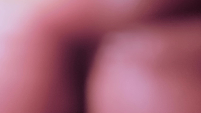 LaraS: Awek 18 tahun pertama kali mencuba video dubur penuh