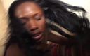CBD Media: Bạn gái châu Phi lồn lông đĩ bị một con cu...