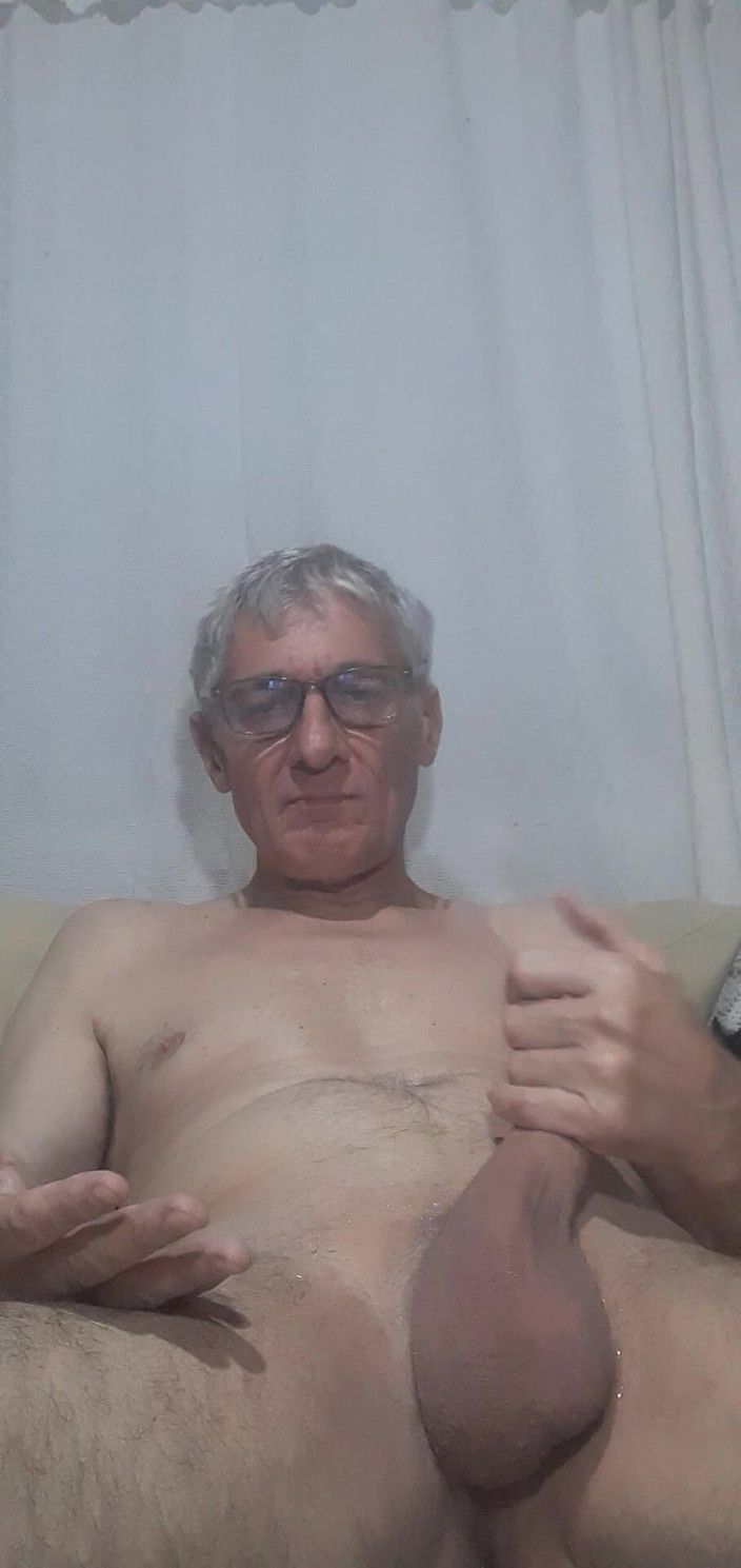 Big uncut hard cock: Crot sperma banyak banget