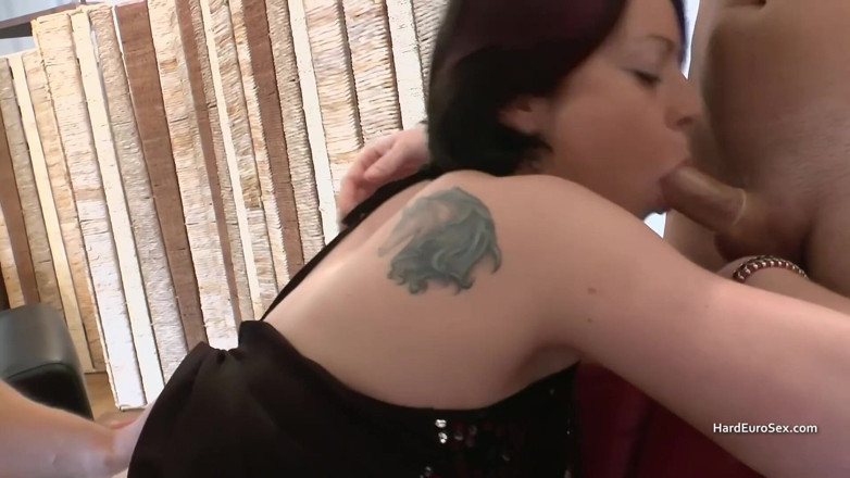 Hard Euro sex: Sex mad MILF ass pounded and DP'd by two keen...