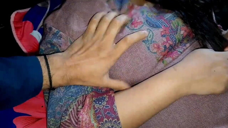 RedQueenRQ: 義理の妹は彼女の夫が最初の夜に彼女をファックする方法を語った-ホット淫語