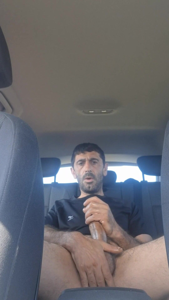 Crx2: Mature Men Masturbating Naked in the Car