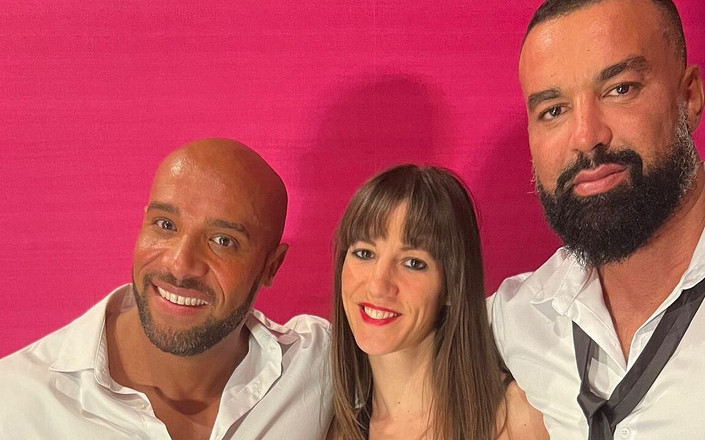 Lety Howl: Seorang binaragawan, arab dan si cewek rambut cokelat masuk ke...