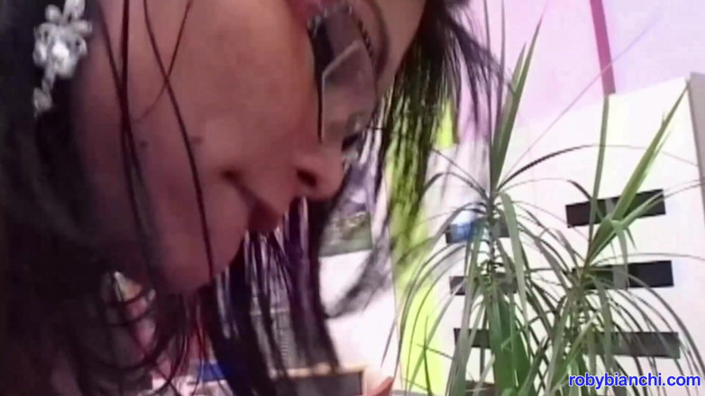 Topax Shemale Production: Dva transsexuálové a chlap! Režie: Andrea Nobili