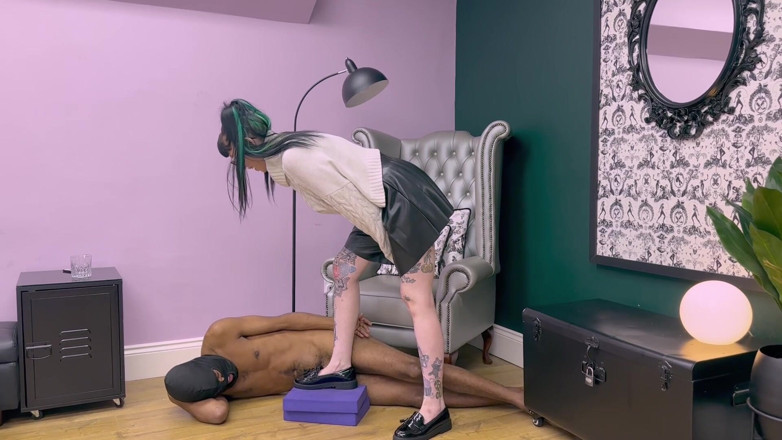 SquishySax: Temptress Nightshade - Professional Ball Poppa