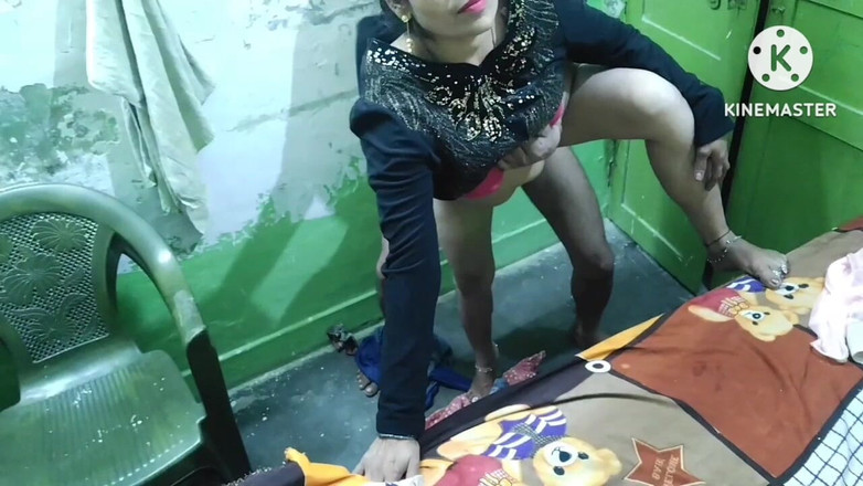 Saxesageth: Çok sevimli seksi Hintli bayan çok sevimli Hintli üniversiteli adam