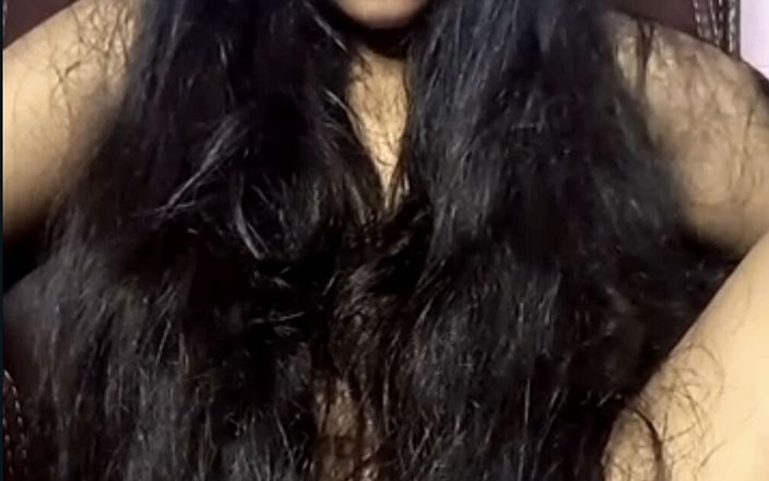 LoveP: Follando con un amigo de papá en videollamada