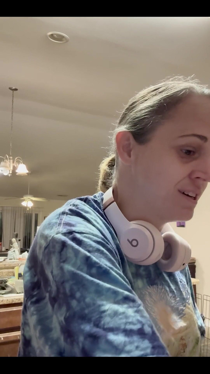 Suzy Wylde: Iced Hacks de cafea cu dumneavoastră Gal Suzy Wylde