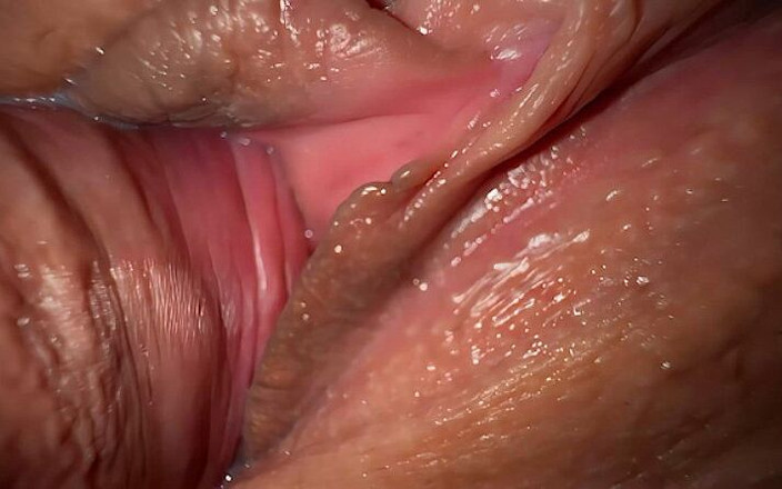 Gigi oficial: Chica se corrió un pedo después de comer comida callejera,...