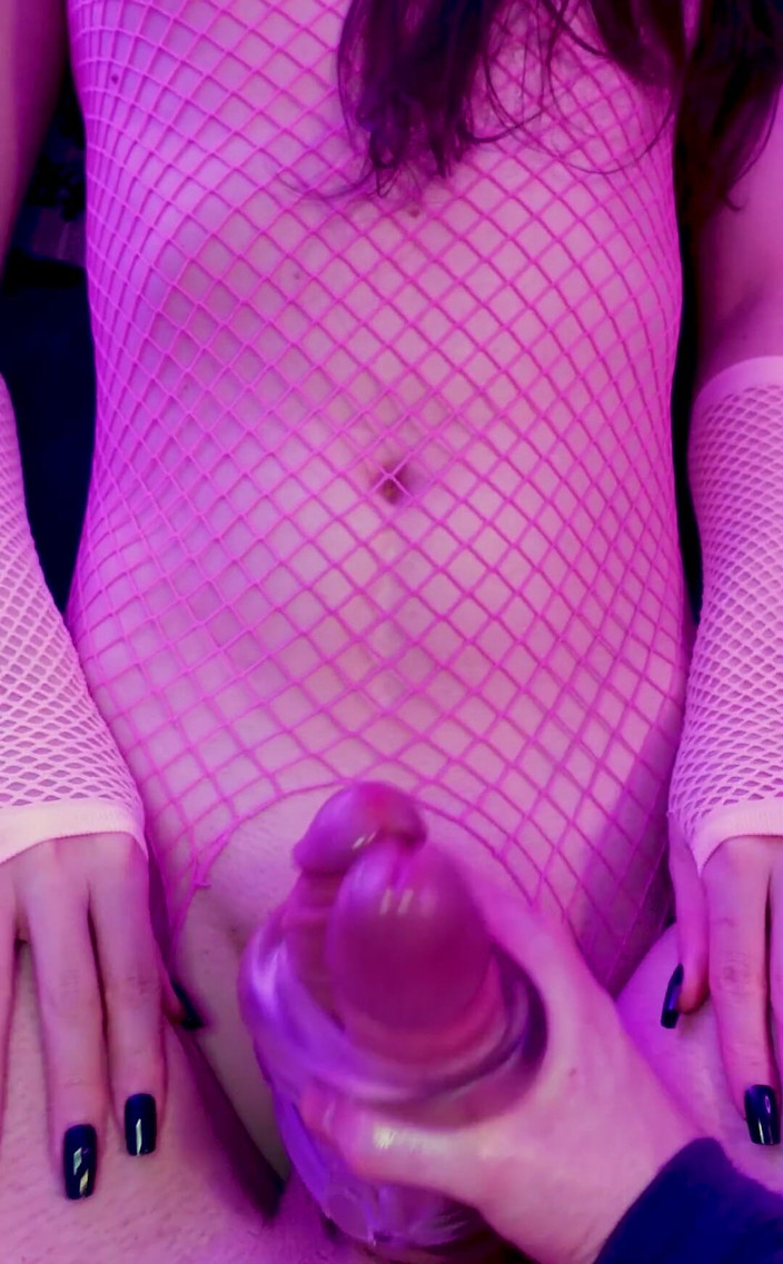 LalaThePala: Futându-se deasupra mea