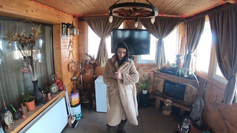 MilfyCalla: Dvojité potěšení s Milfycalla epizoda 31 ze 47 punčoch, kouření, anál a...