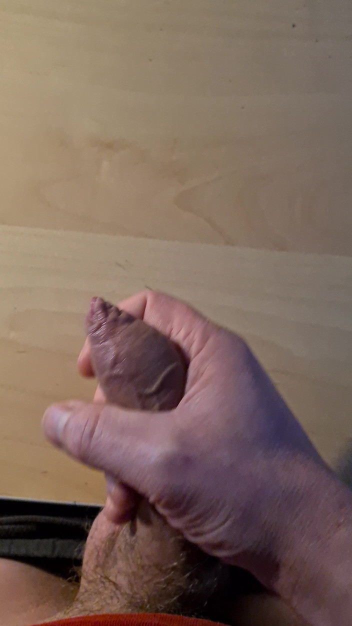 RevilloHakel: लंच ब्रेक के दौरान फटाफ़ट झटका