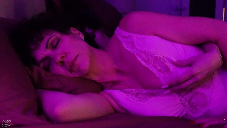 SavvyStar: İlk orta yaşlı seksi kadın