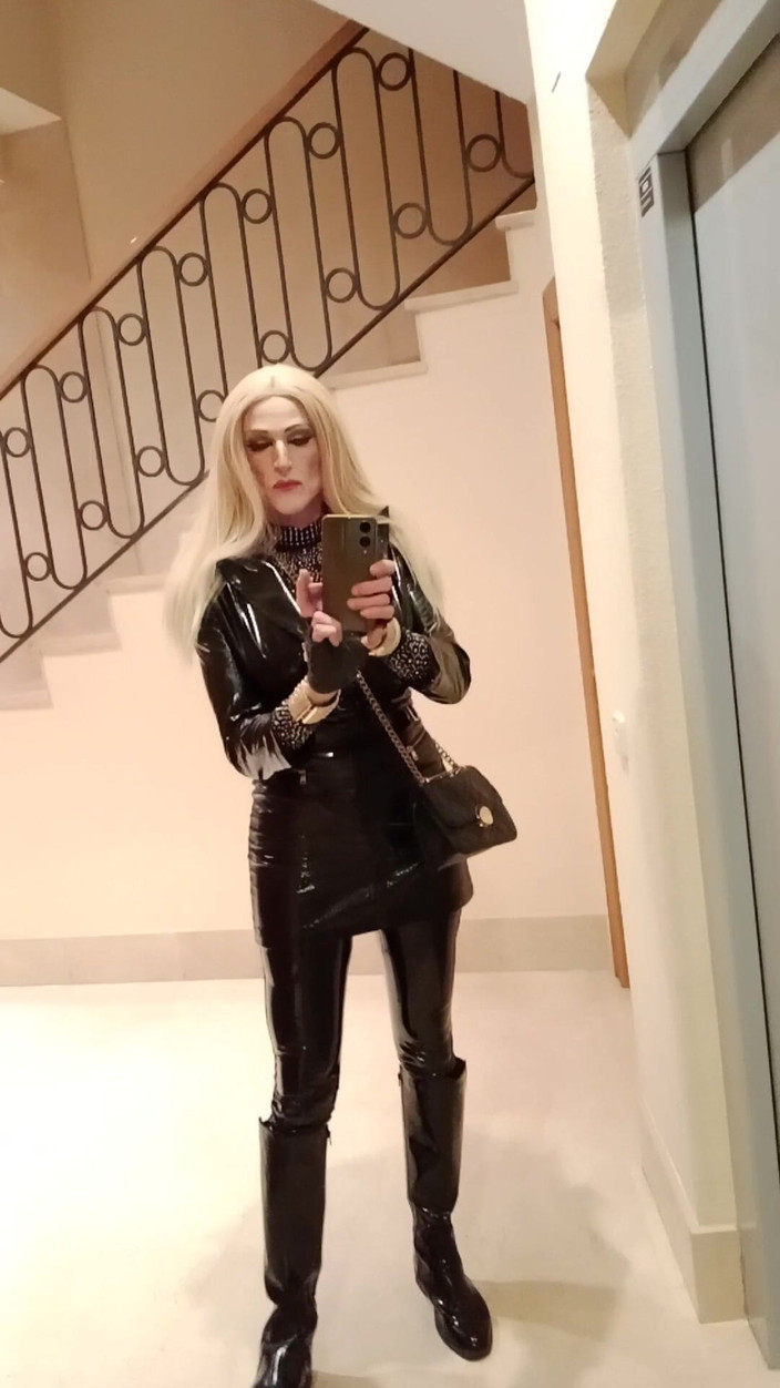 Tatiana Zorrita: Vinil 2