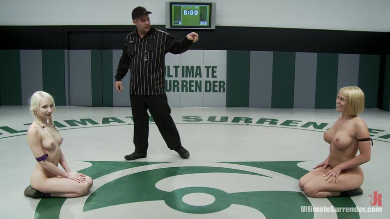 Ultimate surrender by Kink: Ashely "la fata" Jane (0-2) Vs Krissy "la fata" Lynn (0-2)