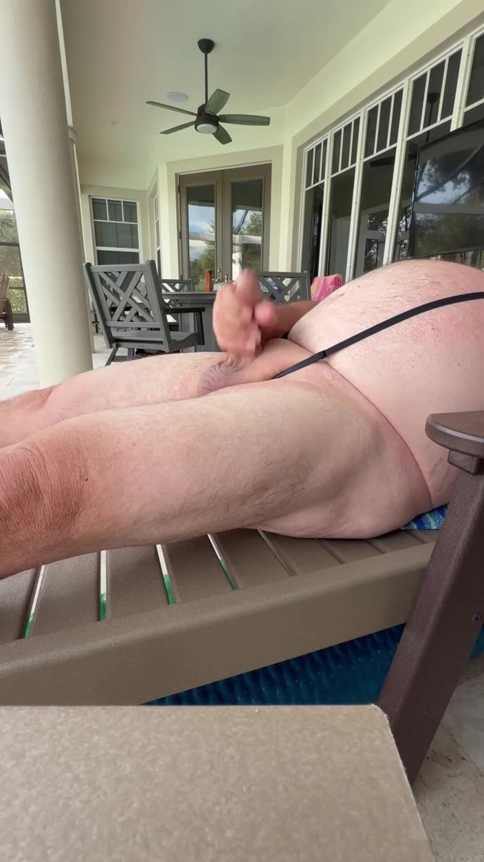 GottaLuvBB: Hanging at the Pool Made Me Horny