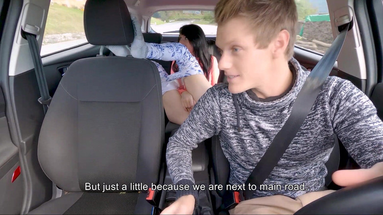 MrPussyLicking: 車を止めて、俺のアソコを舐めろ!!後部座席を舐めたり叩いたり - ミルプッシリック