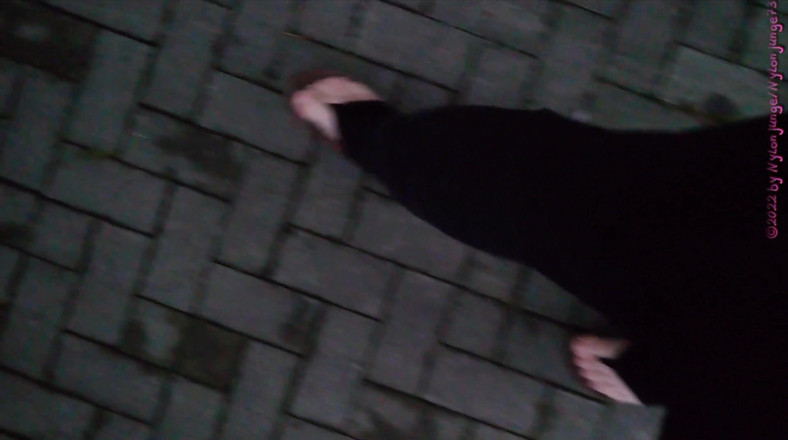 Carmen_Nylonjunge: Barefoot to the garbage dump