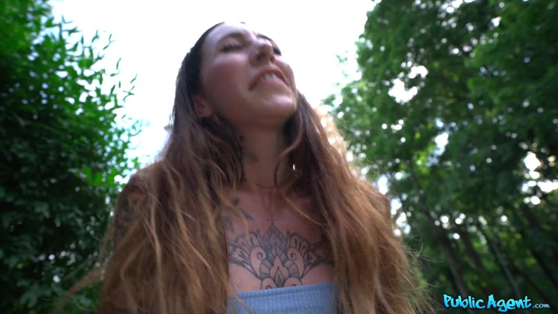 Public Agent: Public Agent - Esluna Will Suck Cock for a Tattoo