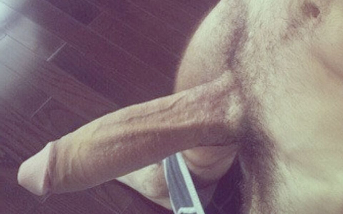 DJED NEBETHO: 他大声地用大鸡巴和射精