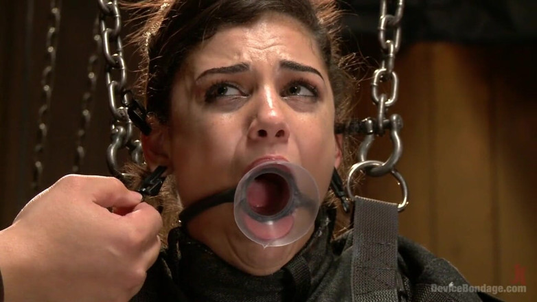 Device Bondage by Kink: Bonnie Rotten submits and squirts to Master Orlando