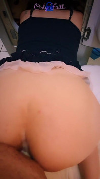Mẹ kế bị mắc kẹt. Tôi cũng vậy