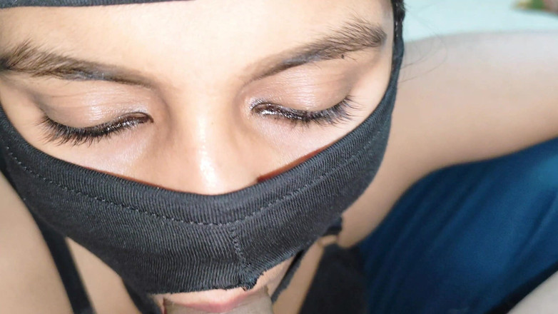 Your-Eshita: Oblíbená nevlastní sestra