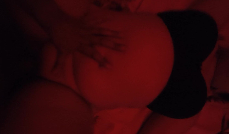 BowingFlirt21: Sesso con il fidanzato dopo la festa