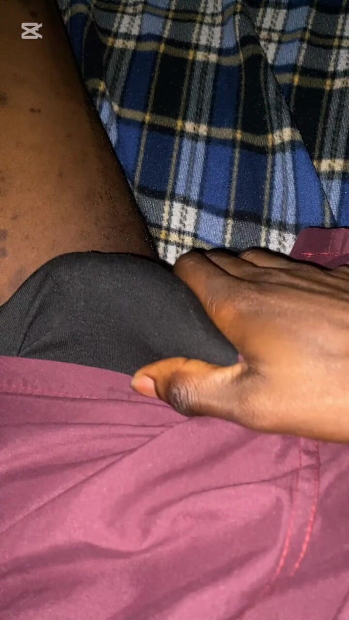 Slimniqqa: Stroking BBC After Hitting the Gym