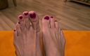 Ms. Jenny: Pedicure Feet Fetish Long Show